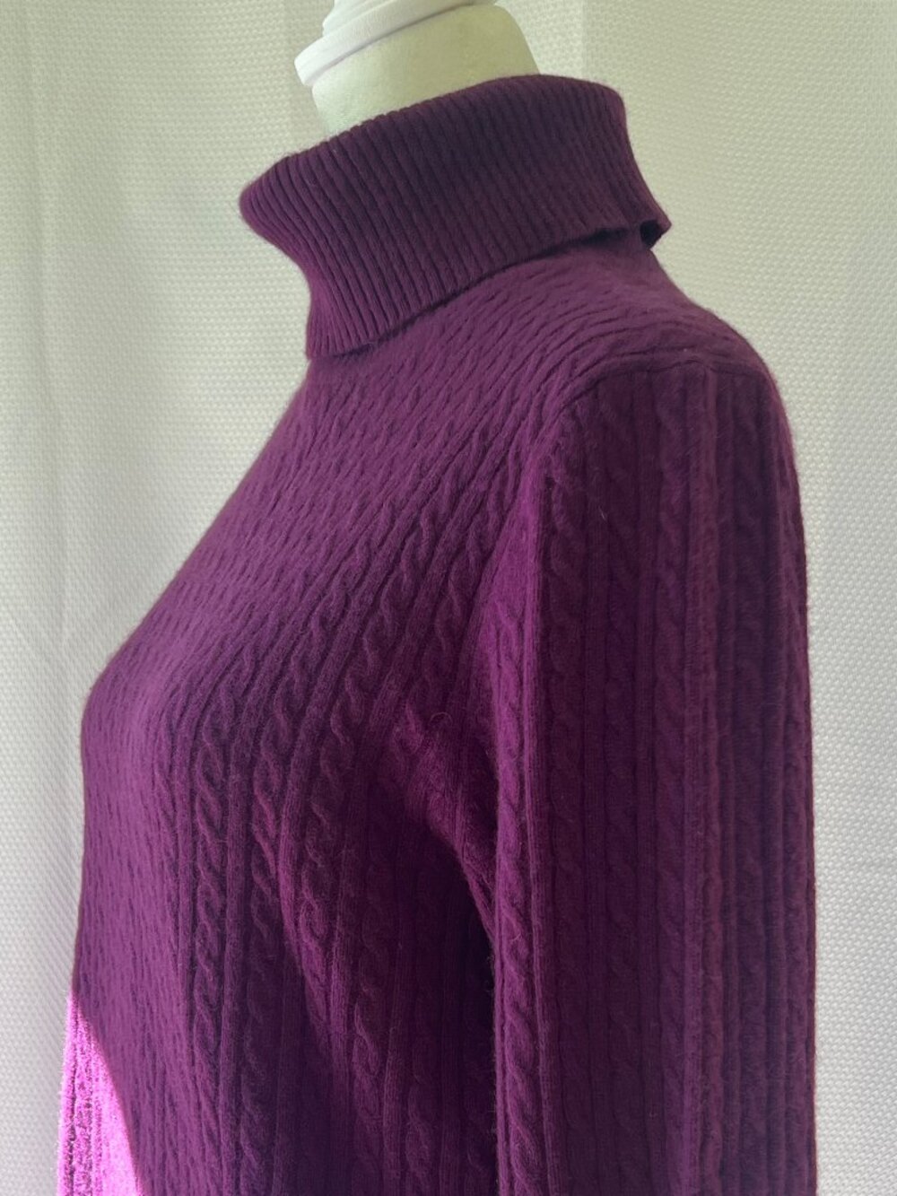 Ann Klein Sport Cable Knit Cashmere Turtleneck Sweater